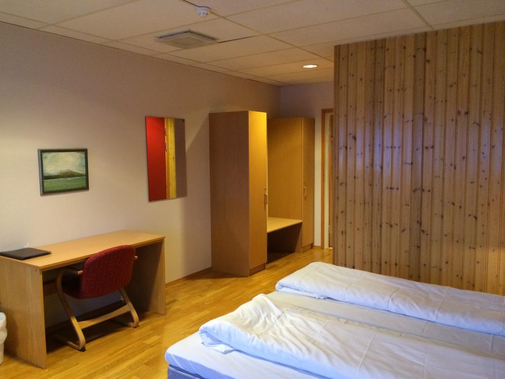 Vormsund Golf Hotell Bed Breakfast Room photo